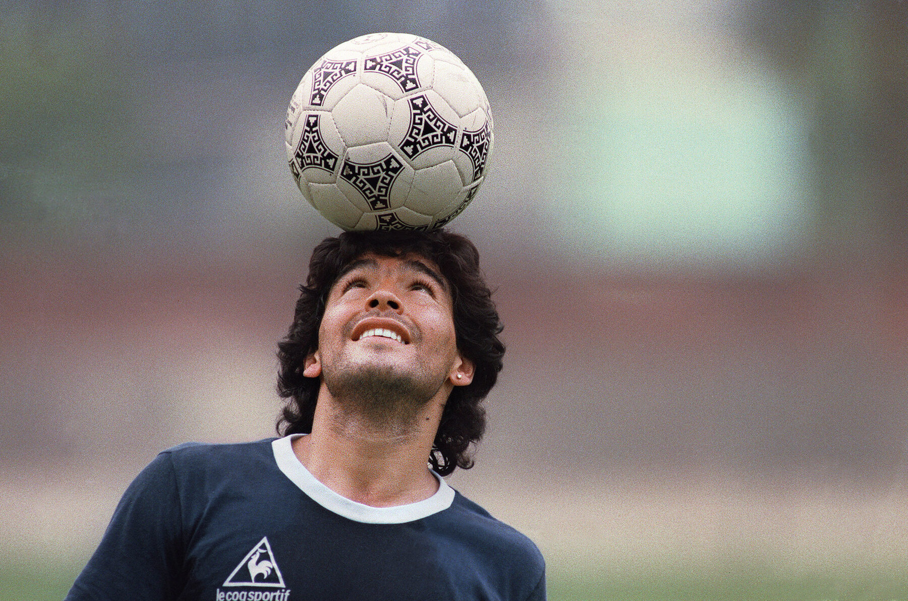 Diego Maradona, One of Soccer's Greatest Players, Is Dead at 60 - The New  York Times