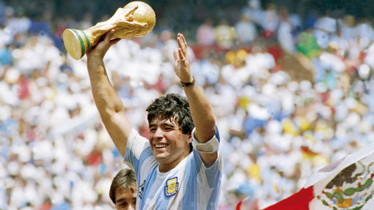 Diego Maradona, legendary Argentina superstar, global soccer icon, dies at  age 60 - CBSSports.com
