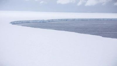 World's biggest iceberg captured by RAF cameras