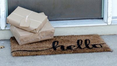 Brexit: DPD Ireland and Parcel Motel temporarily suspend some services