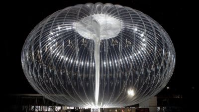 Satellites beat balloons in race for flying internet